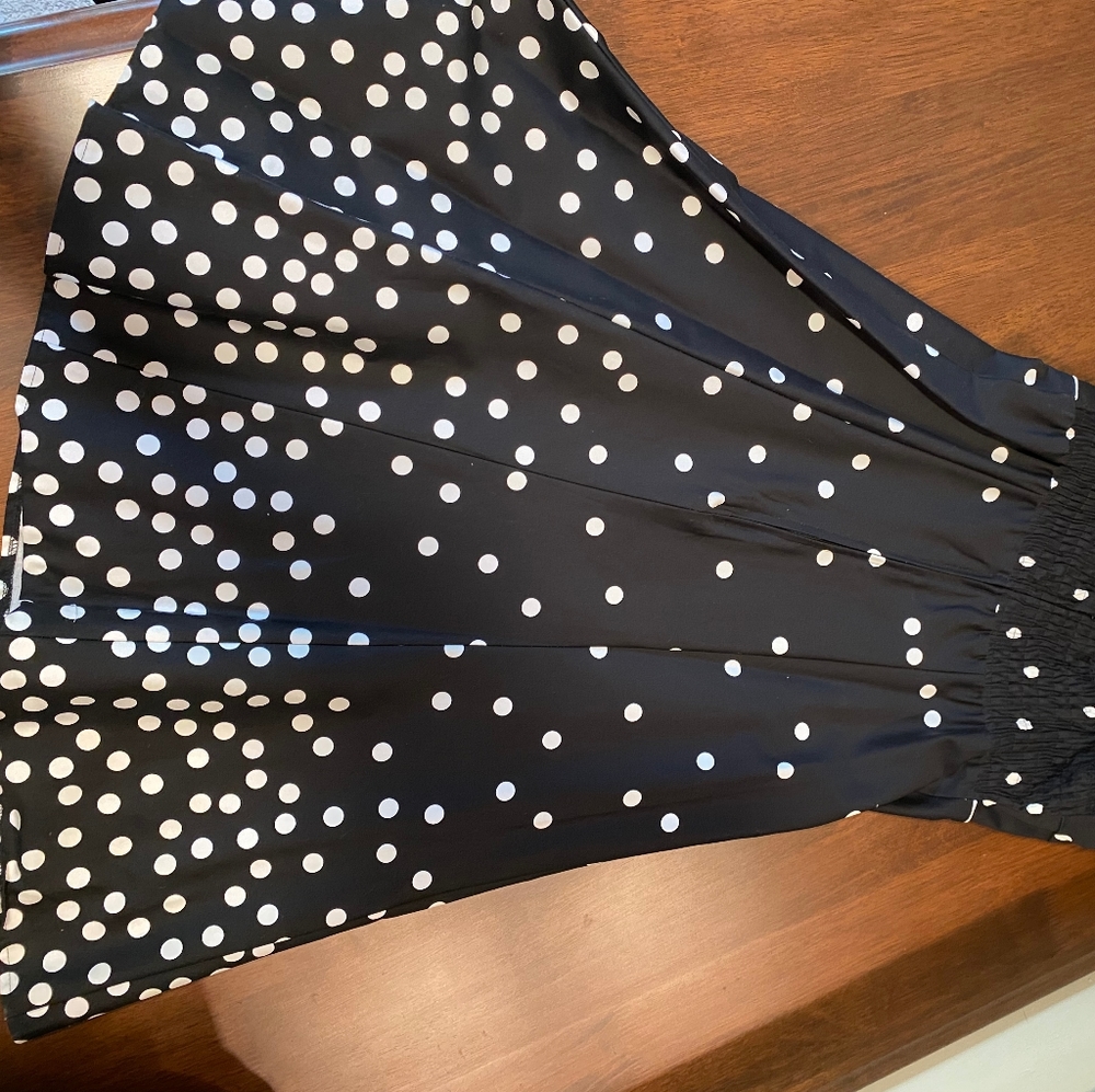 Dress - Picture 2 of 6